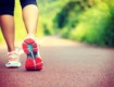 Camminare fa bene, ma conta quanto dura: lo studio che cambia l’idea dei 10.000 passi