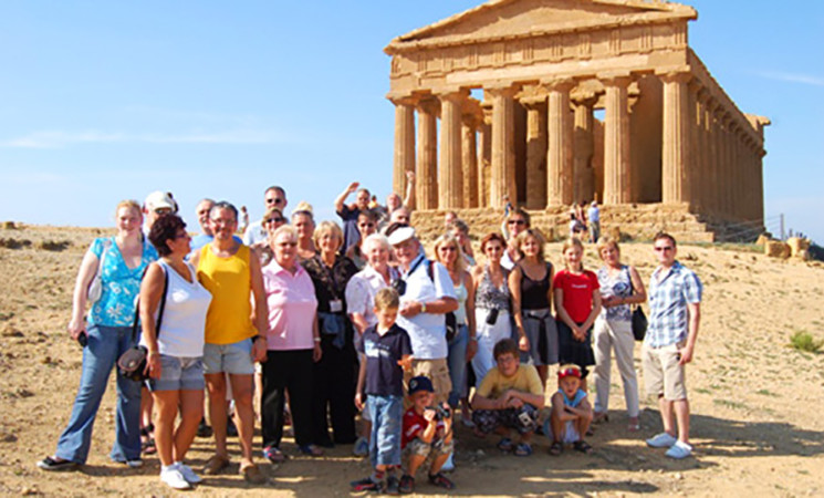 Turismo, bando 4 mln per le guide turistiche siciliane