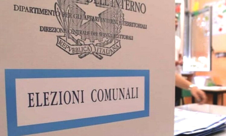 Al centrosinistra Milano, Napoli e Bologna, ballottaggi a Roma e Torino