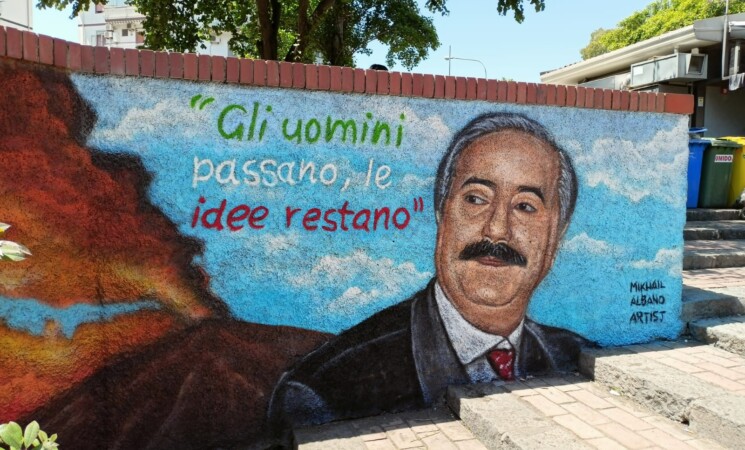 Gravina di Catania, murales dedicato a Giovanni Falcone al parco Fasano