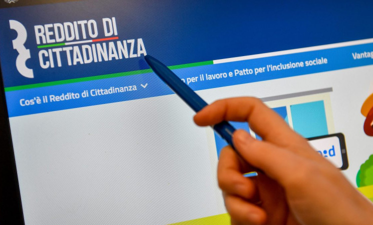 Enna, 62 persone denunciate: percepivano Reddito di Cittadinanza e Assegno di Inclusione senza requisiti