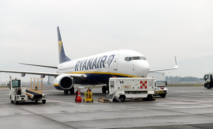 Carburante alle stelle: voli low-cost a rischio cancellazioni