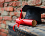 Laurea e lavoro in Italia: occupazione in crescita, ma il divario Nord-Sud resta un ostacolo