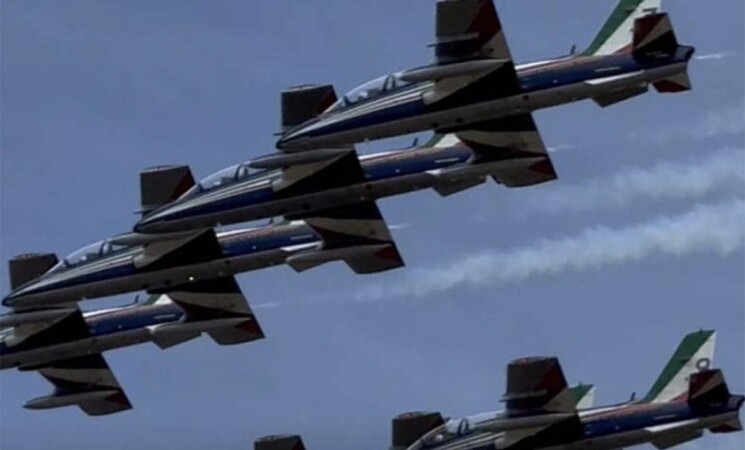 Pantelleria, sfiorata la tragedia durante l’esibizione delle Frecce Tricolori
