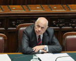 Caso Minetti: Meloni blinda Nordio, "Mi fido di lui, escludo le dimissioni"