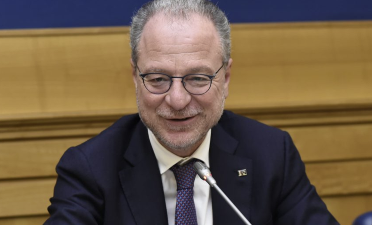 Elezioni regionali in Sicilia, Mulè si sfila: “Non sono interessato”. E rilancia Schifani